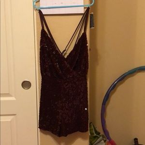 PROM Forever21 burgundy sequin velvet romper w/tag